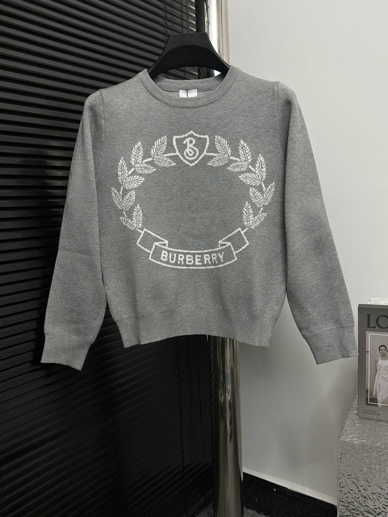 Burberry Sweaters